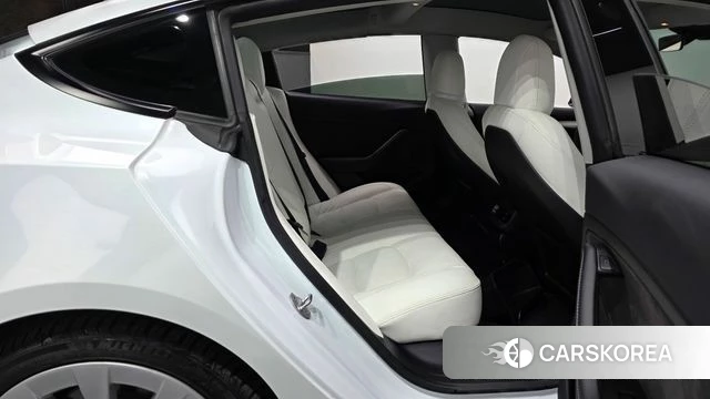 Tesla Model 3 2022 Белый из Кореи, фото 2