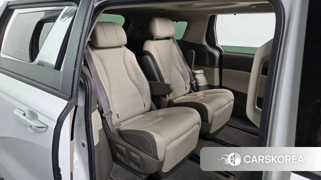 Kia Carnival 4th generation 2020 Белый из Кореи, фото 2
