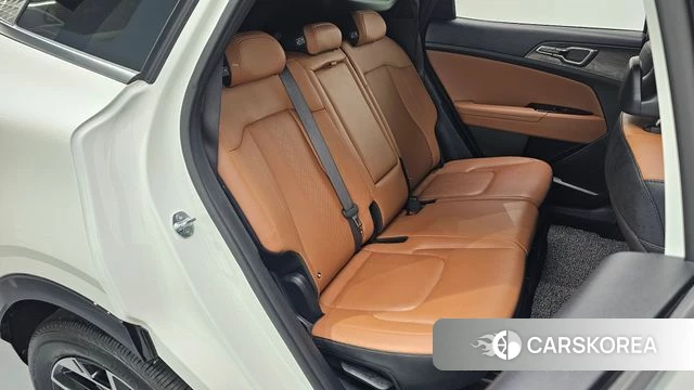 Kia Sportage 5th Generation 2024 Белый из Кореи, фото 2
