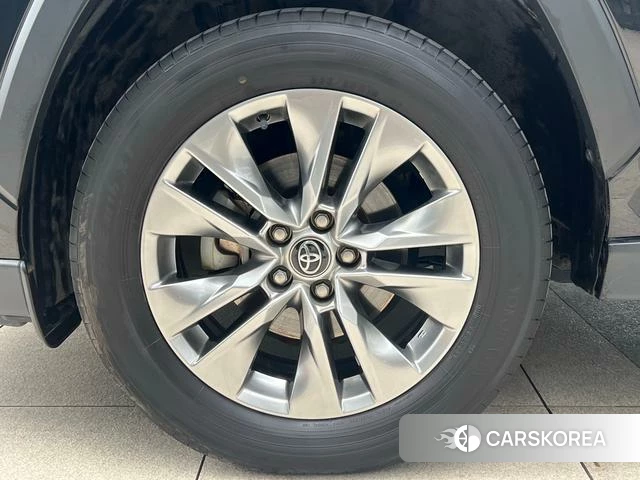 Toyota Wildlander 2023 Черный из Китая, фото 2