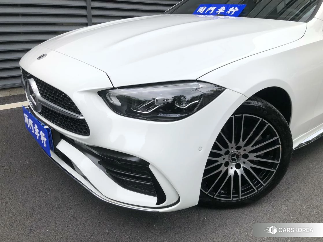 Mercedes-Benz C-class 2023 Белый из Китая, фото 2