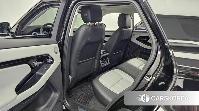 Land Rover Range Rover Evoque 2nd Generation 2025 Черный из Кореи, фото 2