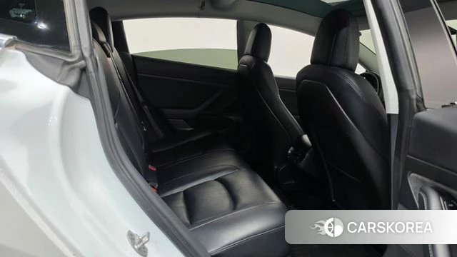 Tesla Model 3 2020 Белый из Кореи, фото 2