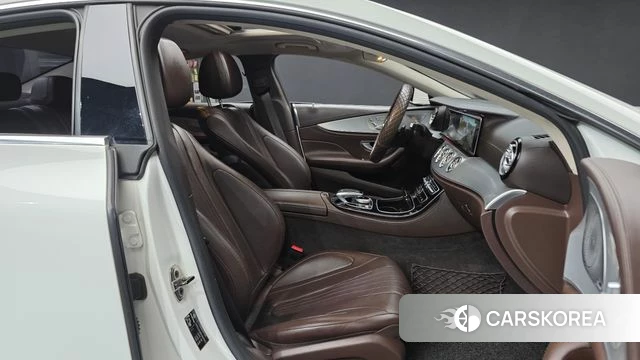 Mercedes-Benz CLS-Class C257 2018 Белый из Кореи, фото 2