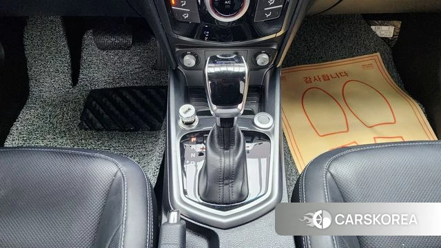 Ssangyong Tivoli Armor 2019 Белый двухцветный из Кореи, фото 2