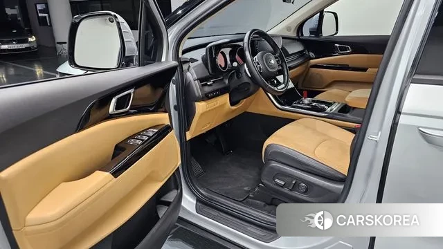 Kia Carnival 4th generation 2020 Серебряный из Кореи, фото 2