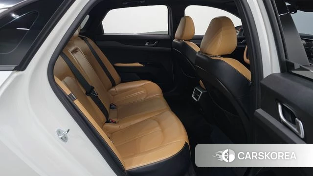 Kia K5 3rd generation 2021 Белый из Кореи, фото 2