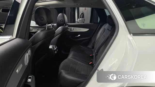 Mercedes-Benz GLC-Class X253 2019 Белый из Кореи, фото 2