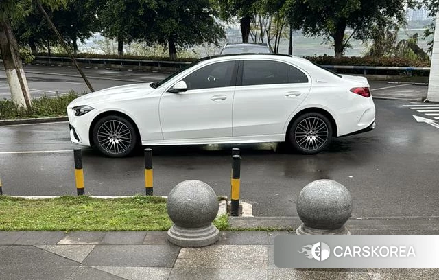 Mercedes-Benz C-class 2023 Белый из Китая, фото 2