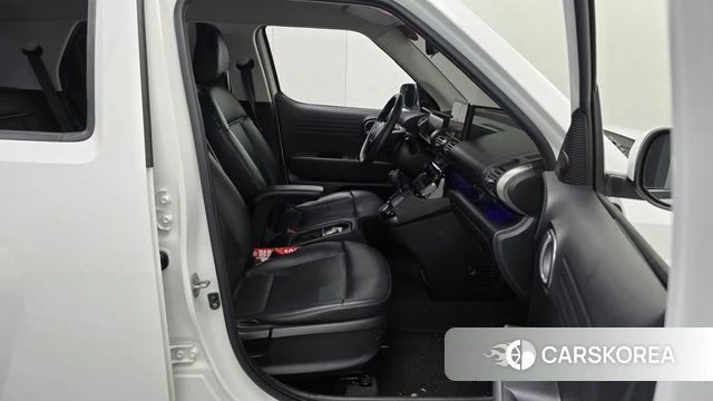 Hyundai Casper 2022 Белый из Кореи, фото 2