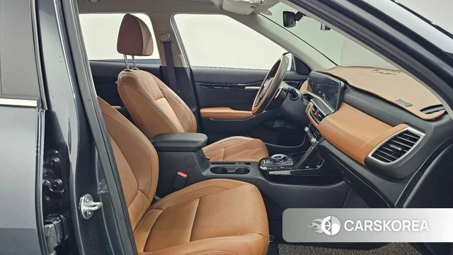 Kia The New Seltos 2024 Серый из Кореи, фото 2