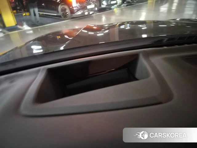 BMW X6 (G06) 2022 Серебристо-серый из Кореи, фото 2