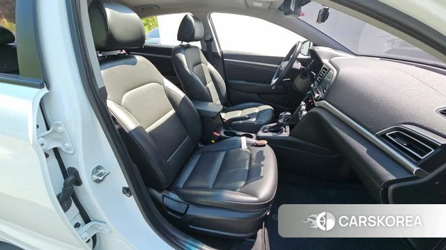 Hyundai The New Avante AD 2019 Белый из Кореи, фото 2
