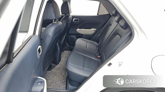 Hyundai Venue 2022 Белый из Кореи, фото 2