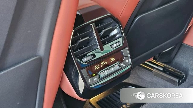 BMW iX 2023 Серый из Кореи, фото 2