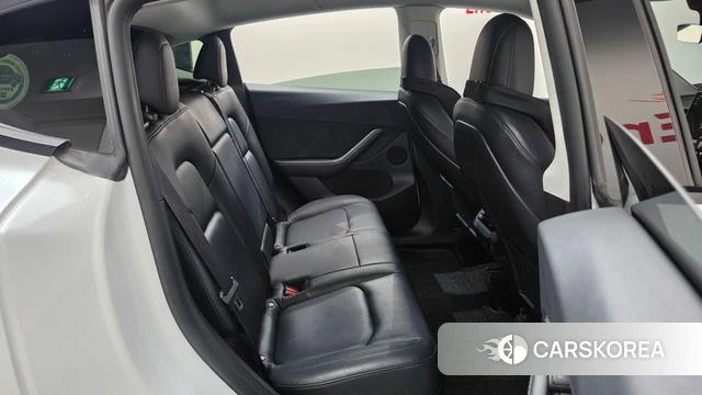 Tesla Model Y 2022 Белый из Кореи, фото 2