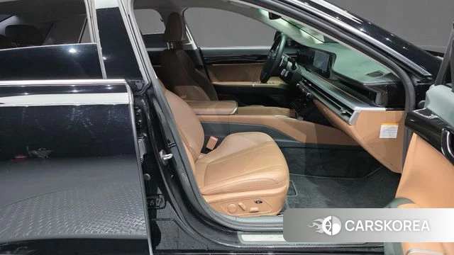 Hyundai Grandeur Hybrid (GN7) 2023 Черный из Кореи, фото 2