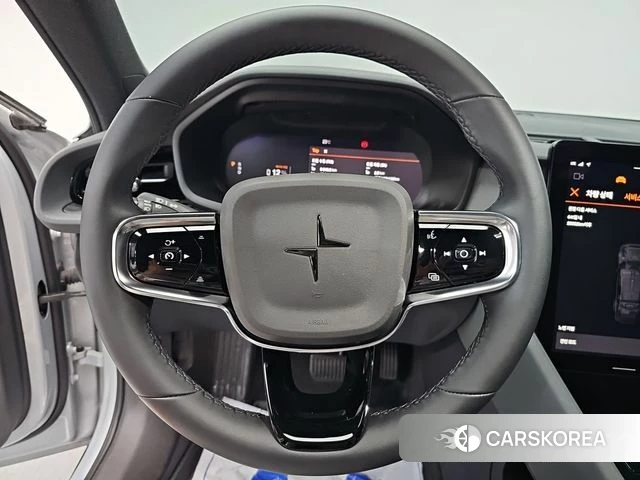 Polestar Polestar 2 2022 Светло-серебряный цвет из Кореи, фото 2
