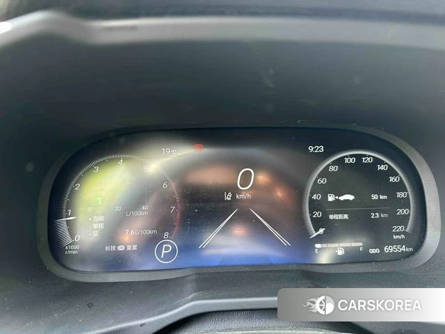 Toyota RAV4 2023 Черный из Китая, фото 2
