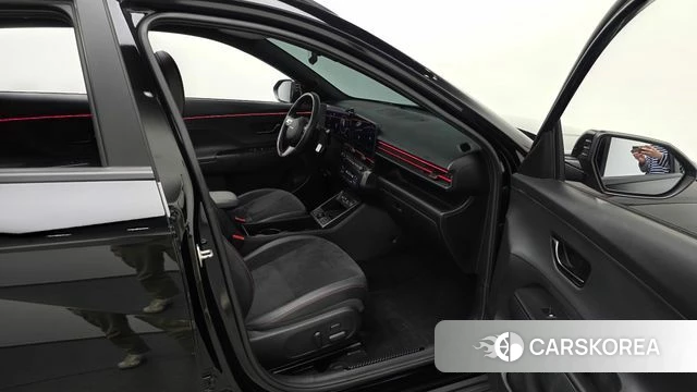 Hyundai Kona (SX2) 2025 Черный из Кореи, фото 2