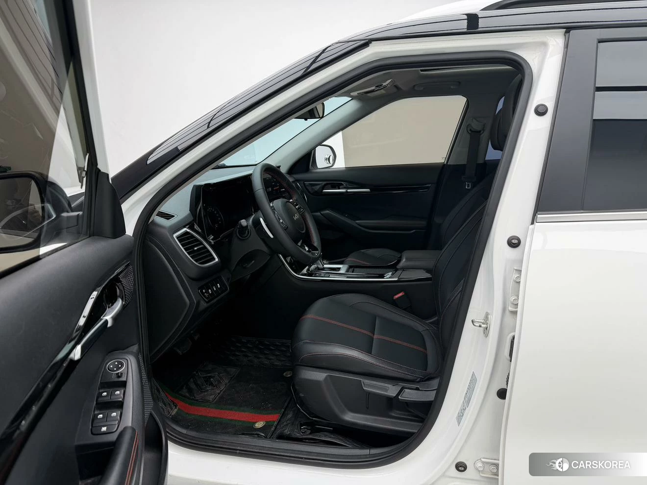 Kia KX3 2021 Белый из Китая, фото 2