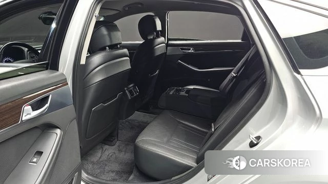 Genesis G80 2019 Серебряный из Кореи, фото 2