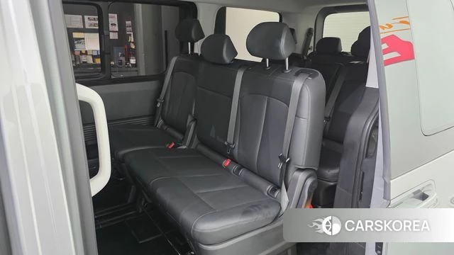 Hyundai Staria 2024 Серебряный из Кореи, фото 2