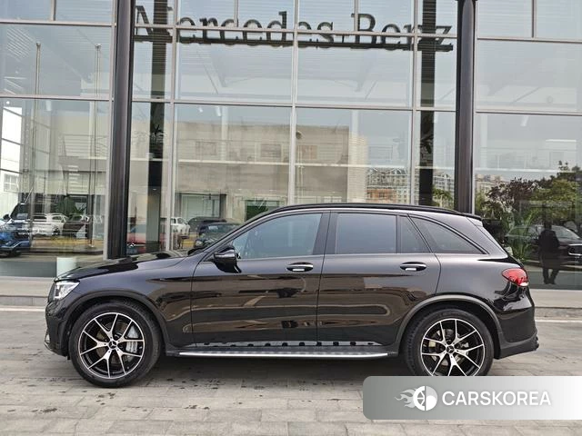 Mercedes-Benz AMG GLC 2021 Черный из Китая, фото 2