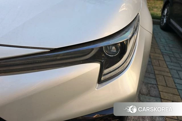 Toyota Levin 2021 Серебристо-серый из Китая, фото 2