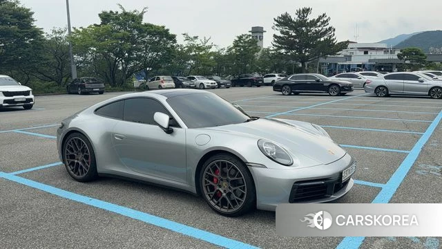 Porsche 911(992) 2020 Серебряный из Кореи, фото 2