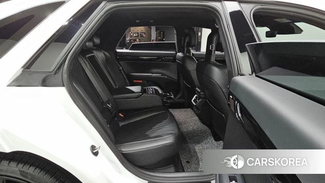 Hyundai Grandeur Hybrid (GN7) 2024 Белый из Кореи, фото 2