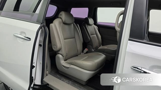 Kia The New Carnival 2019 Белый из Кореи, фото 2