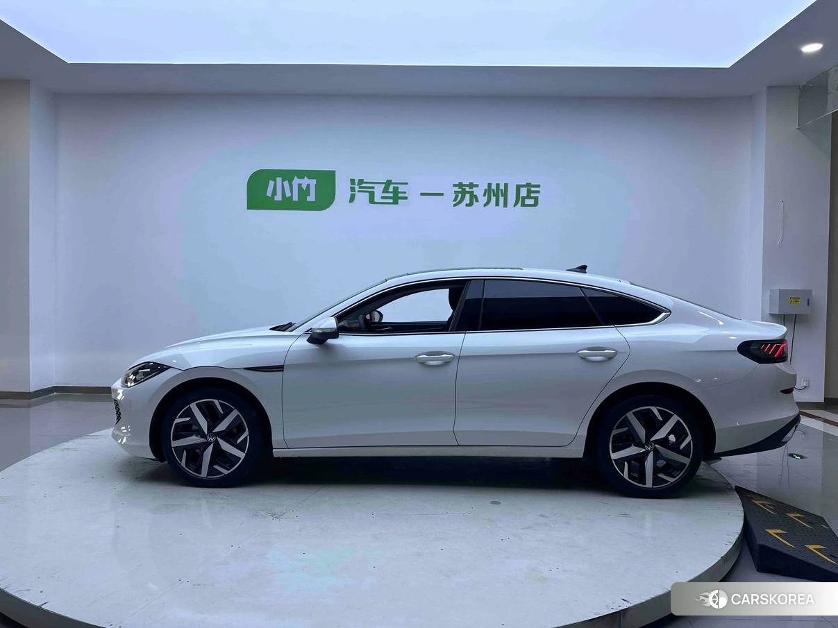 Volkswagen Lamando 2022 Белый из Китая, фото 2