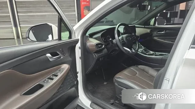 Hyundai The New Santa Fe 2021 Белый из Кореи, фото 2