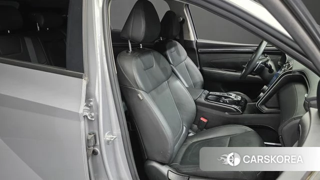 Hyundai Tucson (NX4) 2022 Серебряный из Кореи, фото 2