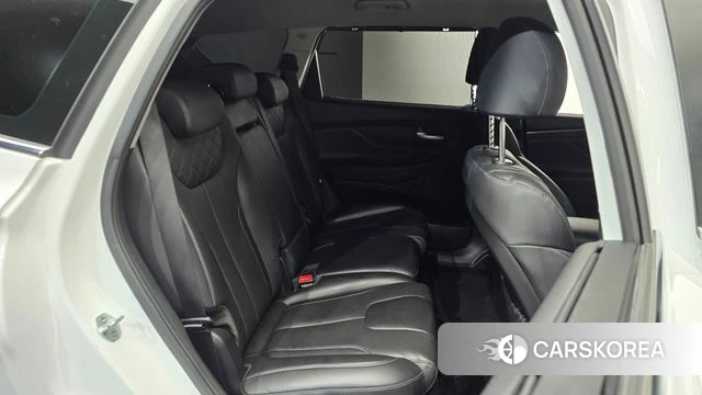 Hyundai The New Santa Fe 2021 Белый из Кореи, фото 2