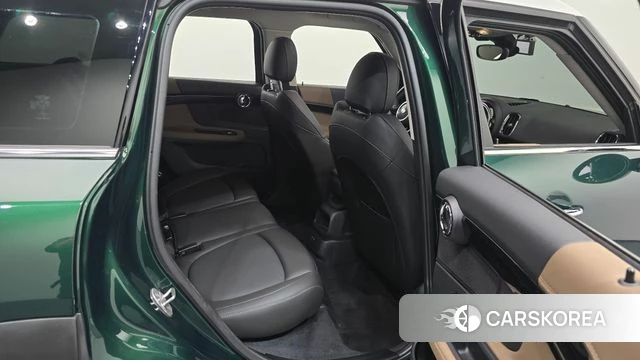 Mini Cooper Countryman 2019 Зеленый из Кореи, фото 2