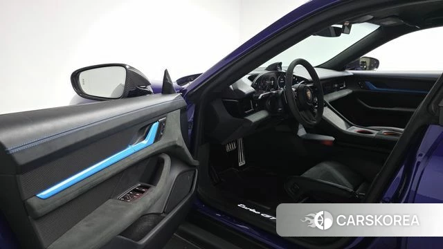 Porsche Taycan 2025 Фиолетовый из Кореи, фото 2