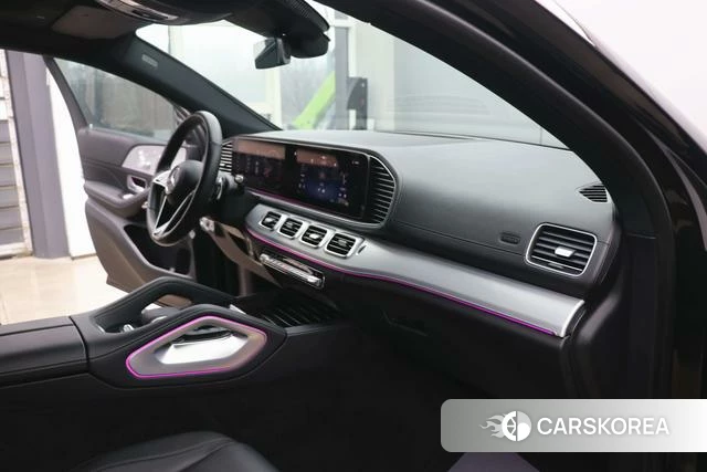 Mercedes-Benz GLE 2024 Черный из Китая, фото 2