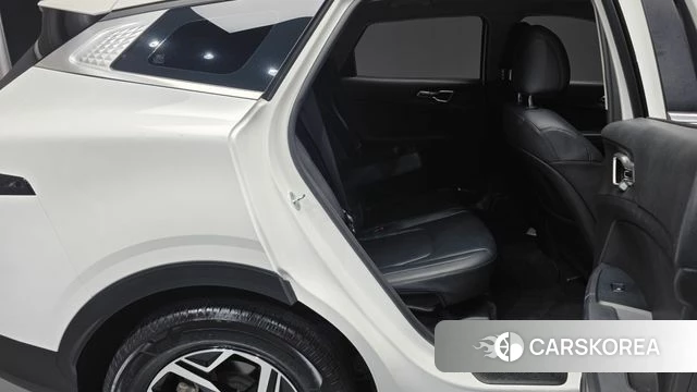 Kia Sportage 5th Generation 2021 Белый из Кореи, фото 2