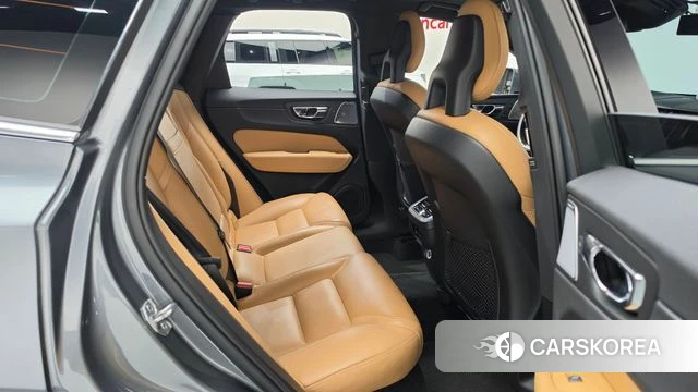 Volvo XC60 second Generation 2018 Серый из Кореи, фото 2