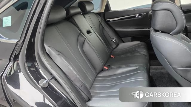 Genesis G80 (RG3) 2023 Черный из Кореи, фото 2