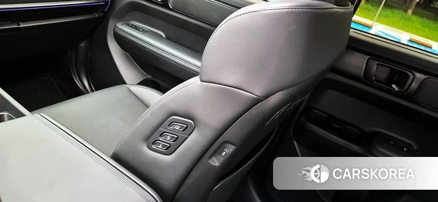 Hyundai Santa Fe (MX5) 2024 Белый из Кореи, фото 2