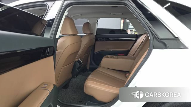 Hyundai Grandeur Hybrid (GN7) 2024 Белый из Кореи, фото 2