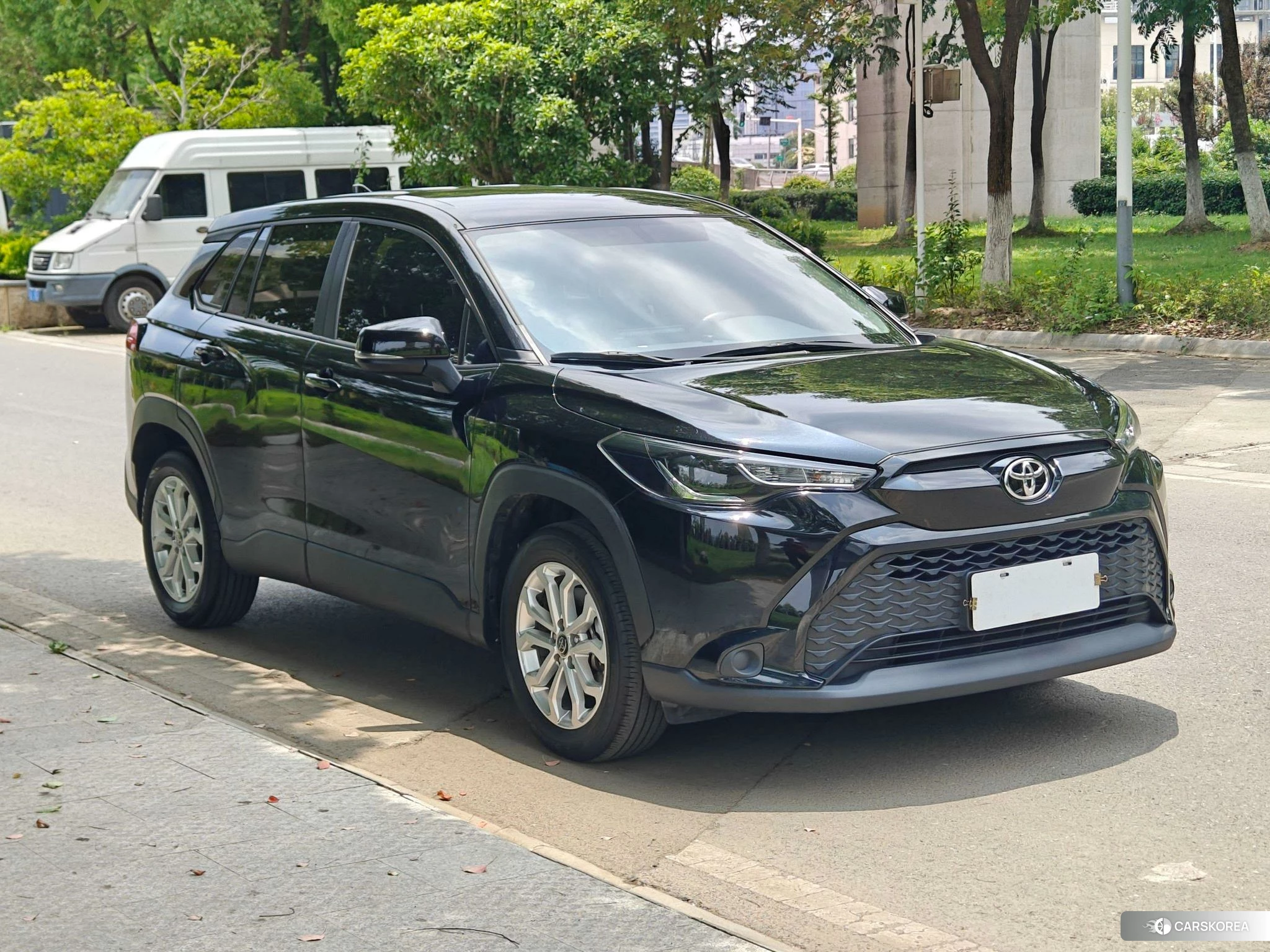 Toyota Frontlander 2023 Черный из Китая, фото 2
