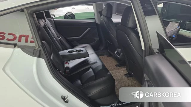 Tesla Model 3 2022 Белый из Кореи, фото 2