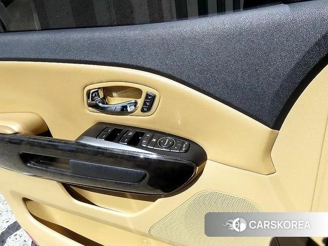 Kia The New Carnival 2019 Черный из Кореи, фото 2