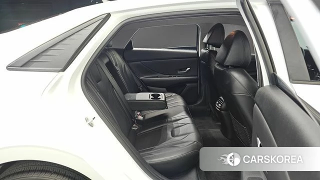 Hyundai Avante (CN7) 2022 Белый из Кореи, фото 2