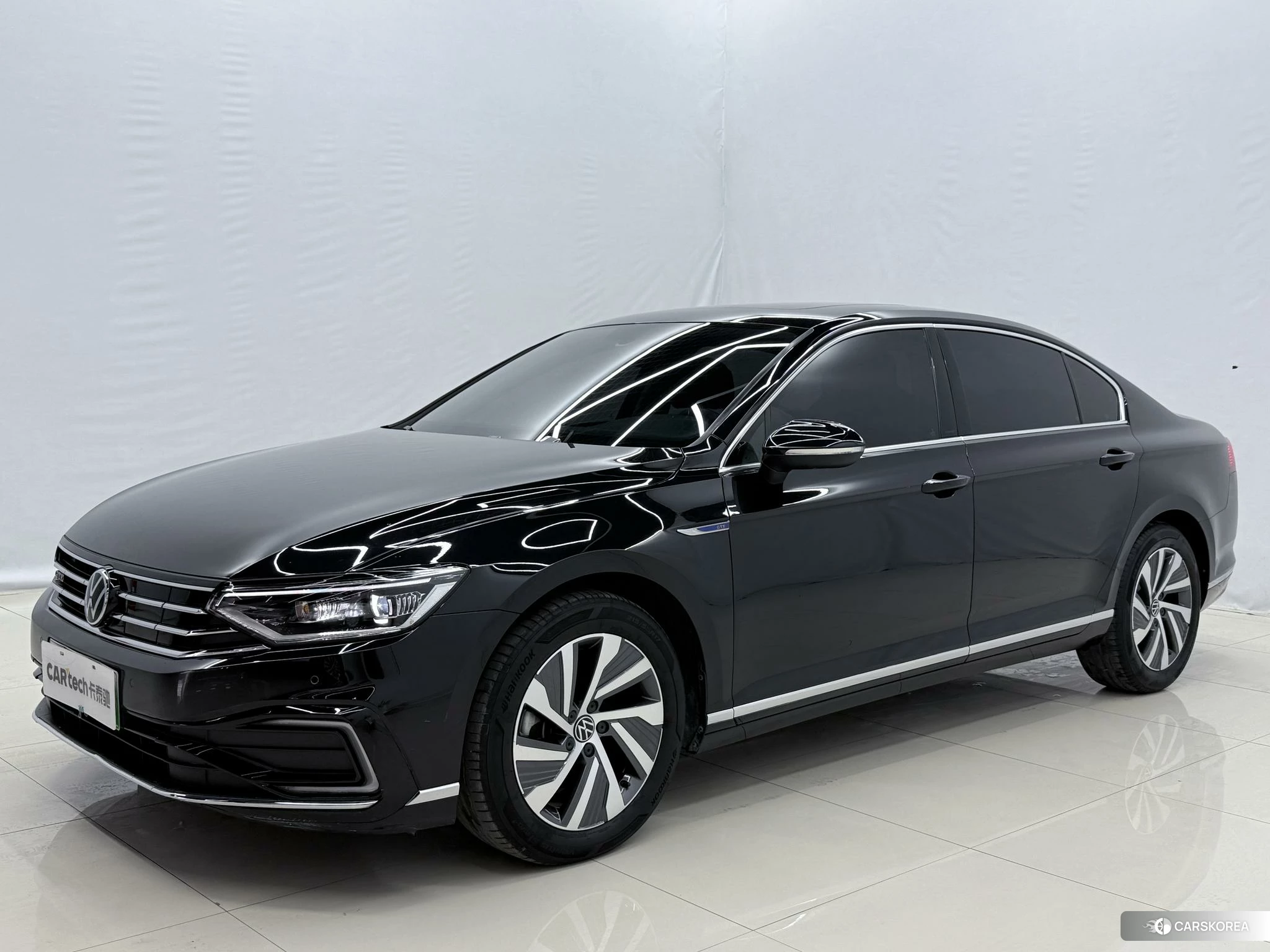 Volkswagen Magotan 2021 Черный из Китая, фото 2