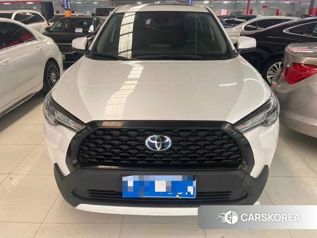 Toyota Corolla 2023 Белый из Китая, фото 2